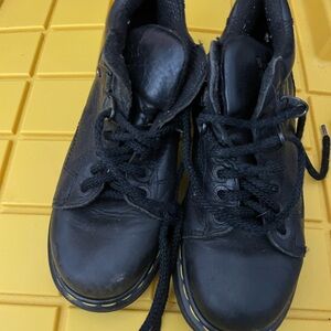 Dr martens black lace up boots vintage style